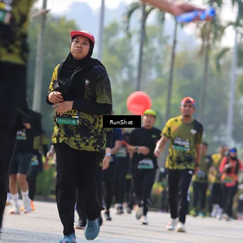 Runner Photo 7012471