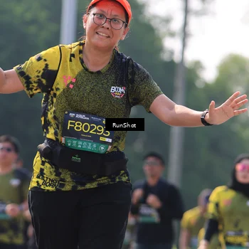 Runner Photo 7012535