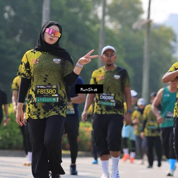 Runner Photo 7012547