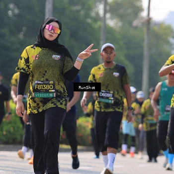 Runner Photo 7012552