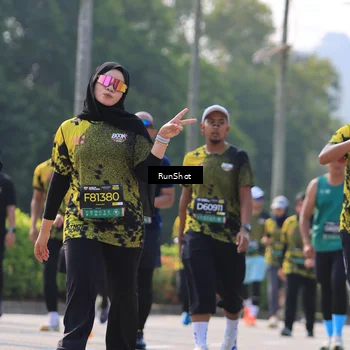 Runner Photo 7012557