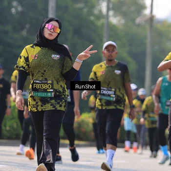 Runner Photo 7012570