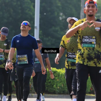 Runner Photo 7012637