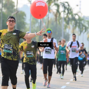 Runner Photo 7012672