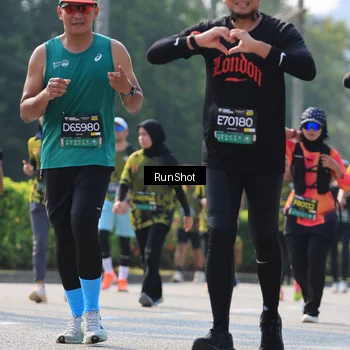 Runner Photo 7012680