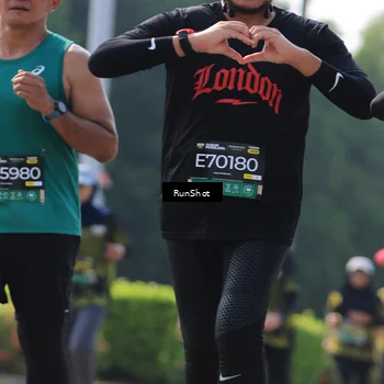 Runner Photo 7012687