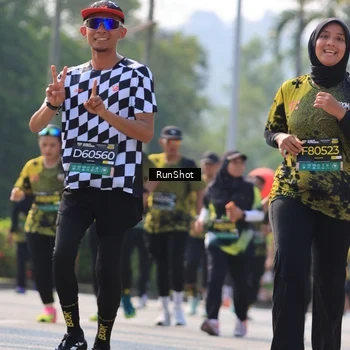 Runner Photo 7012717