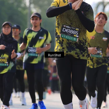 Runner Photo 7012804