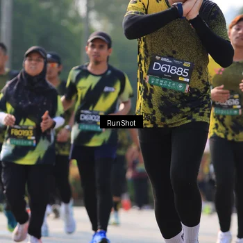 Runner Photo 7012805
