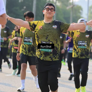 Runner Photo 7012808