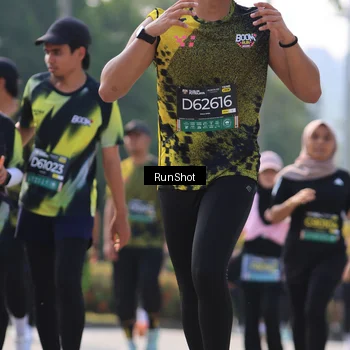 Runner Photo 7012836