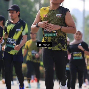 Runner Photo 7012844