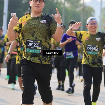 Runner Photo 7012847