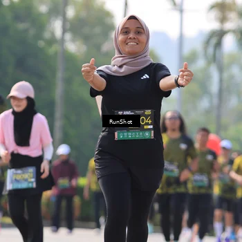 Runner Photo 7012859