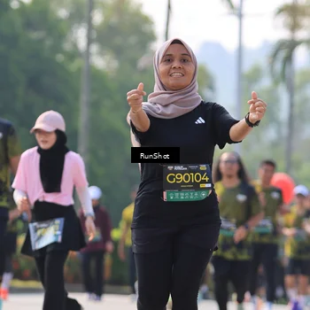 Runner Photo 7012861