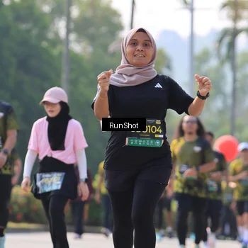 Runner Photo 7012870