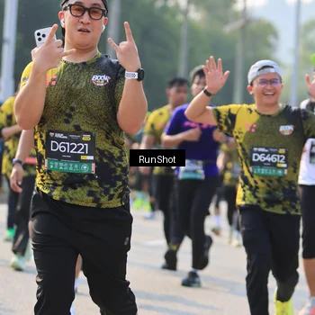 Runner Photo 7012878