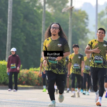 Runner Photo 7012911