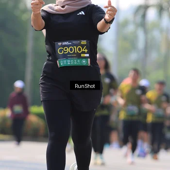 Runner Photo 7012915