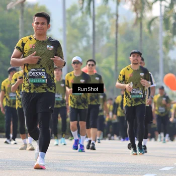 Runner Photo 7012982