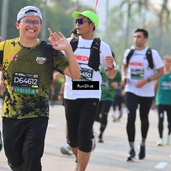 Runner Photo 7013016