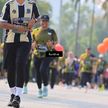 Runner Photo 7013071