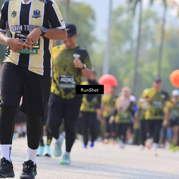 Runner Photo 7013091