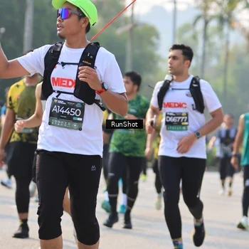 Runner Photo 7013097