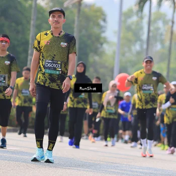 Runner Photo 7013126