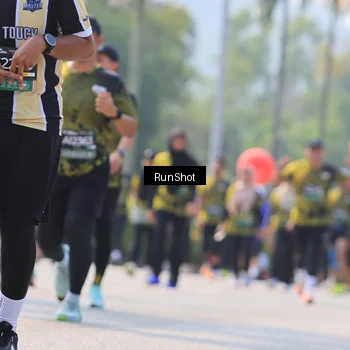 Runner Photo 7013131