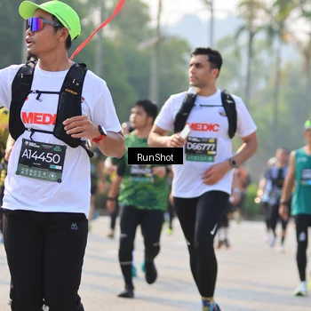Runner Photo 7013149