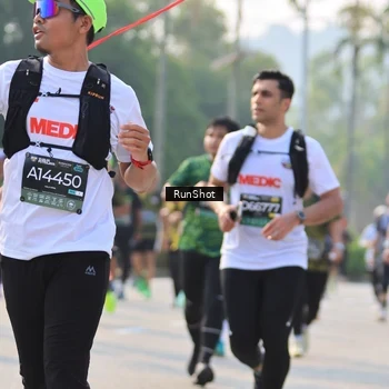 Runner Photo 7013191