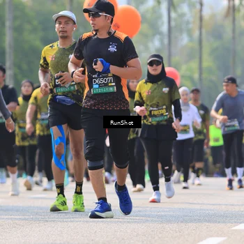 Runner Photo 7013260