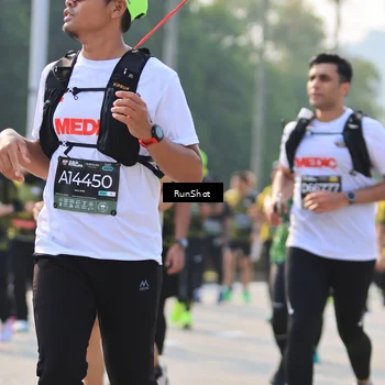 Runner Photo 7013261