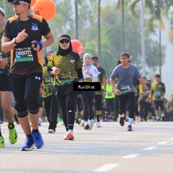 Runner Photo 7013263