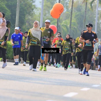 Runner Photo 7013277