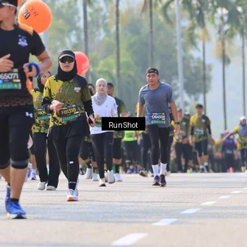 Runner Photo 7013282