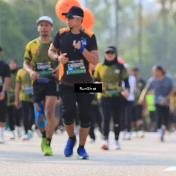 Runner Photo 7013288