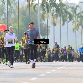 Runner Photo 7013297