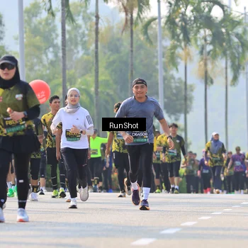 Runner Photo 7013301