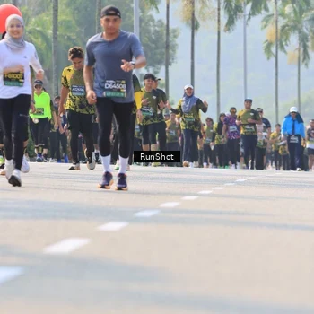 Runner Photo 7013308