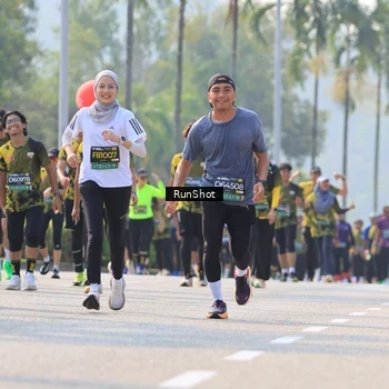 Runner Photo 7013322