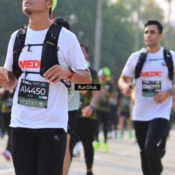 Runner Photo 7013334
