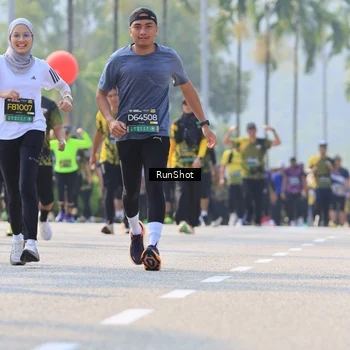 Runner Photo 7013344
