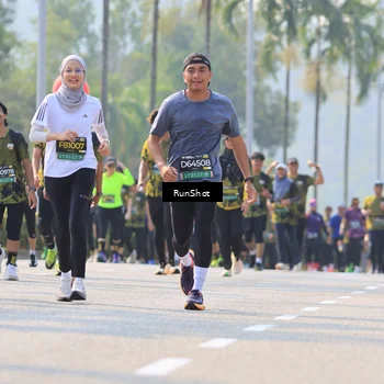 Runner Photo 7013367
