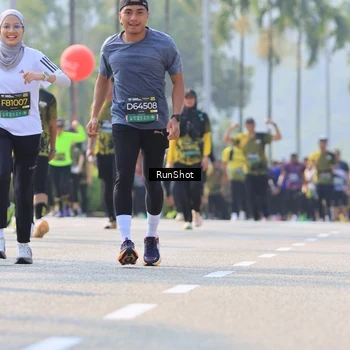 Runner Photo 7013397
