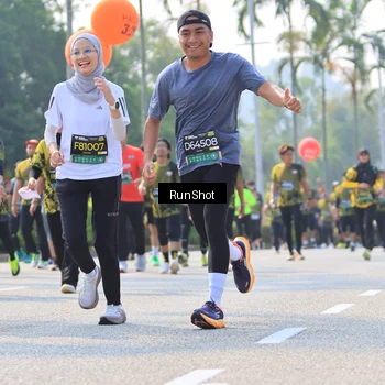 Runner Photo 7013425