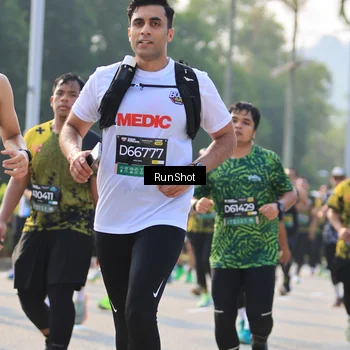 Runner Photo 7013451