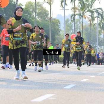 Runner Photo 7013468