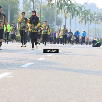 Runner Photo 7013483